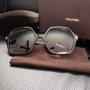 Tom Ford Romy FT1032 ECO Polarized Hexagonal Sunglasses in Shiny Black
